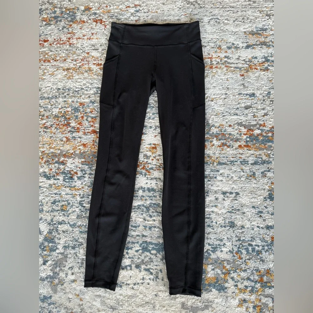 LIKE NEW Lululemon Invigorate HR Tight, 28” Size 6